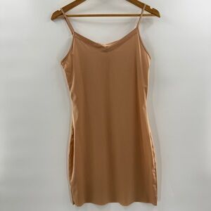 SOMA Shapewear Light Shape Reversible Slip Tan Size Medium